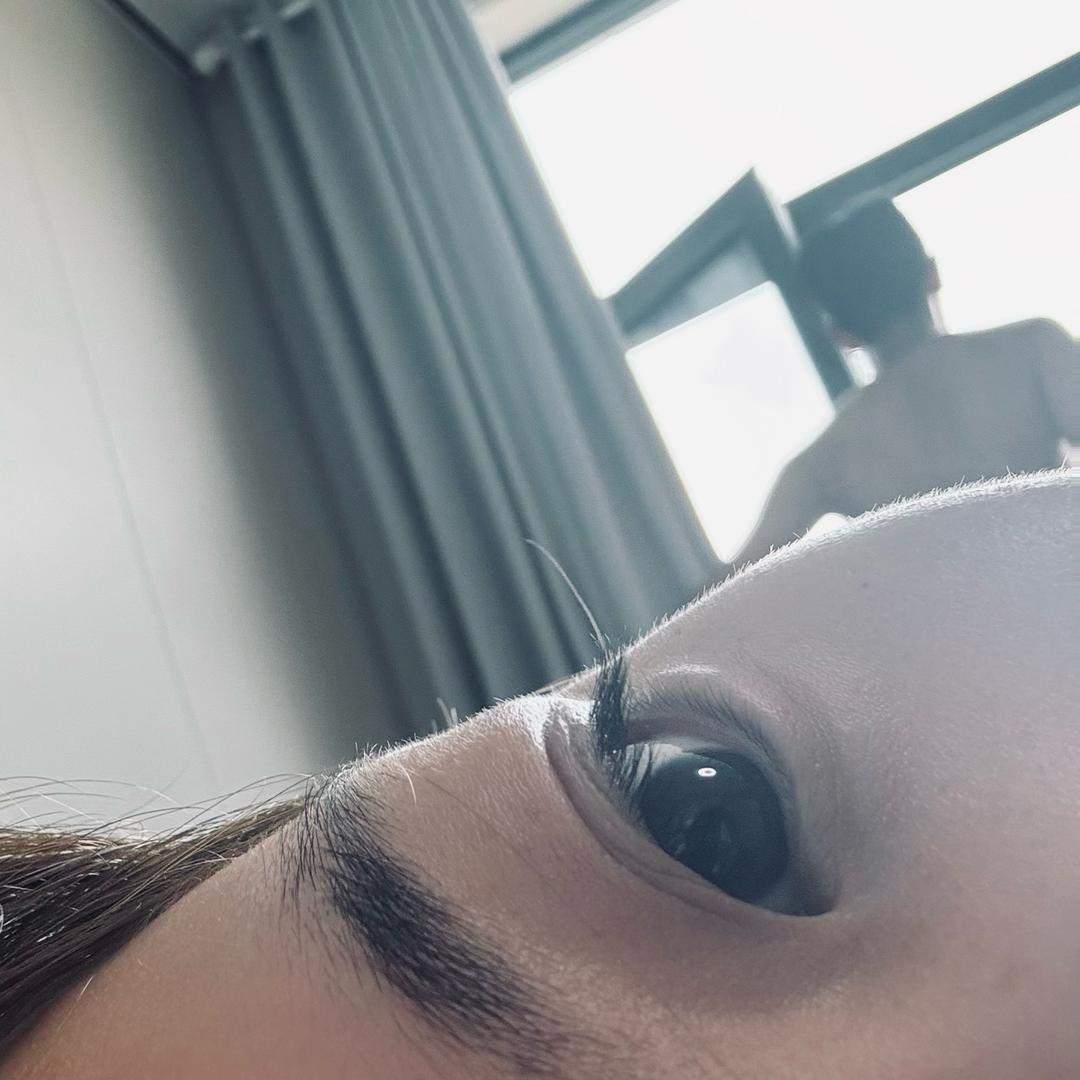 女主