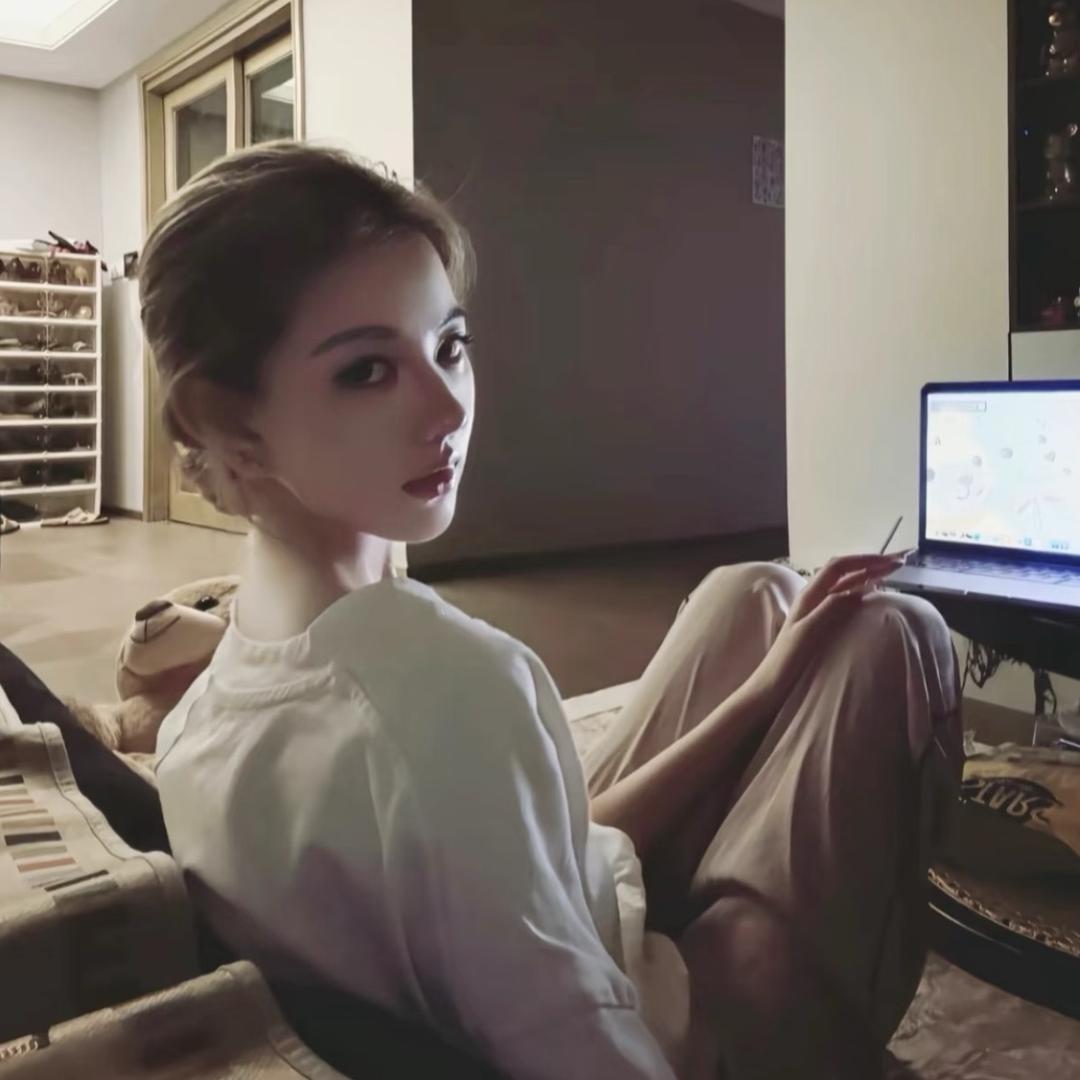 一个美女