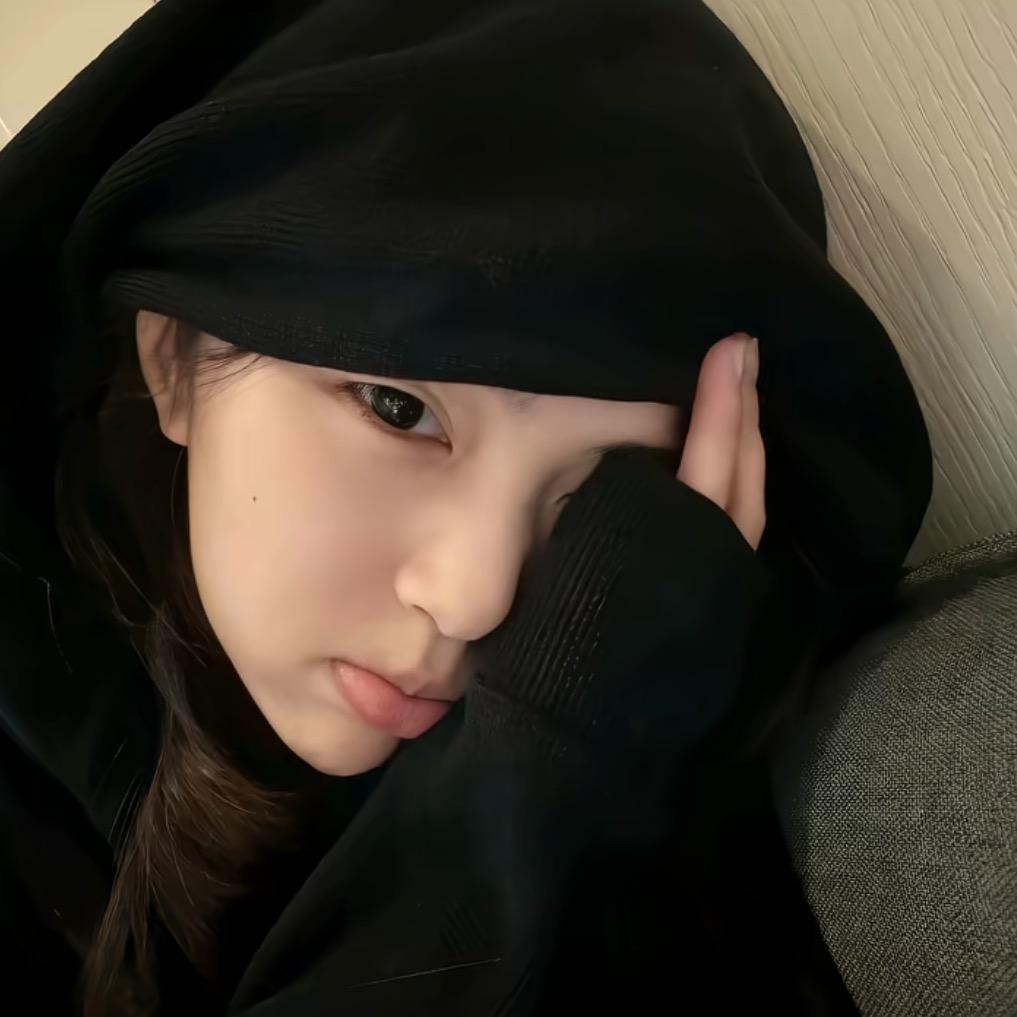 ^-^