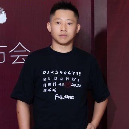 长治皮冻小哥(龙龙）