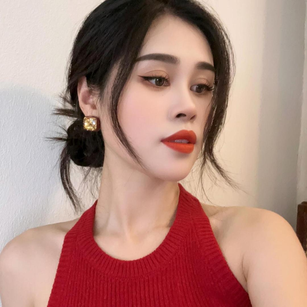 @黔江烧烤妹👧👧