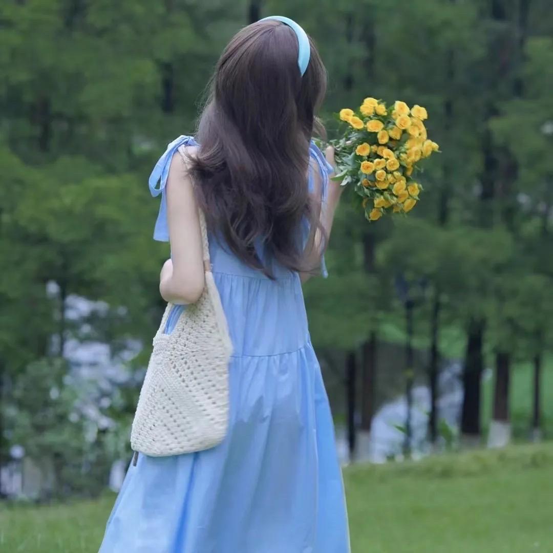 浅浅服装