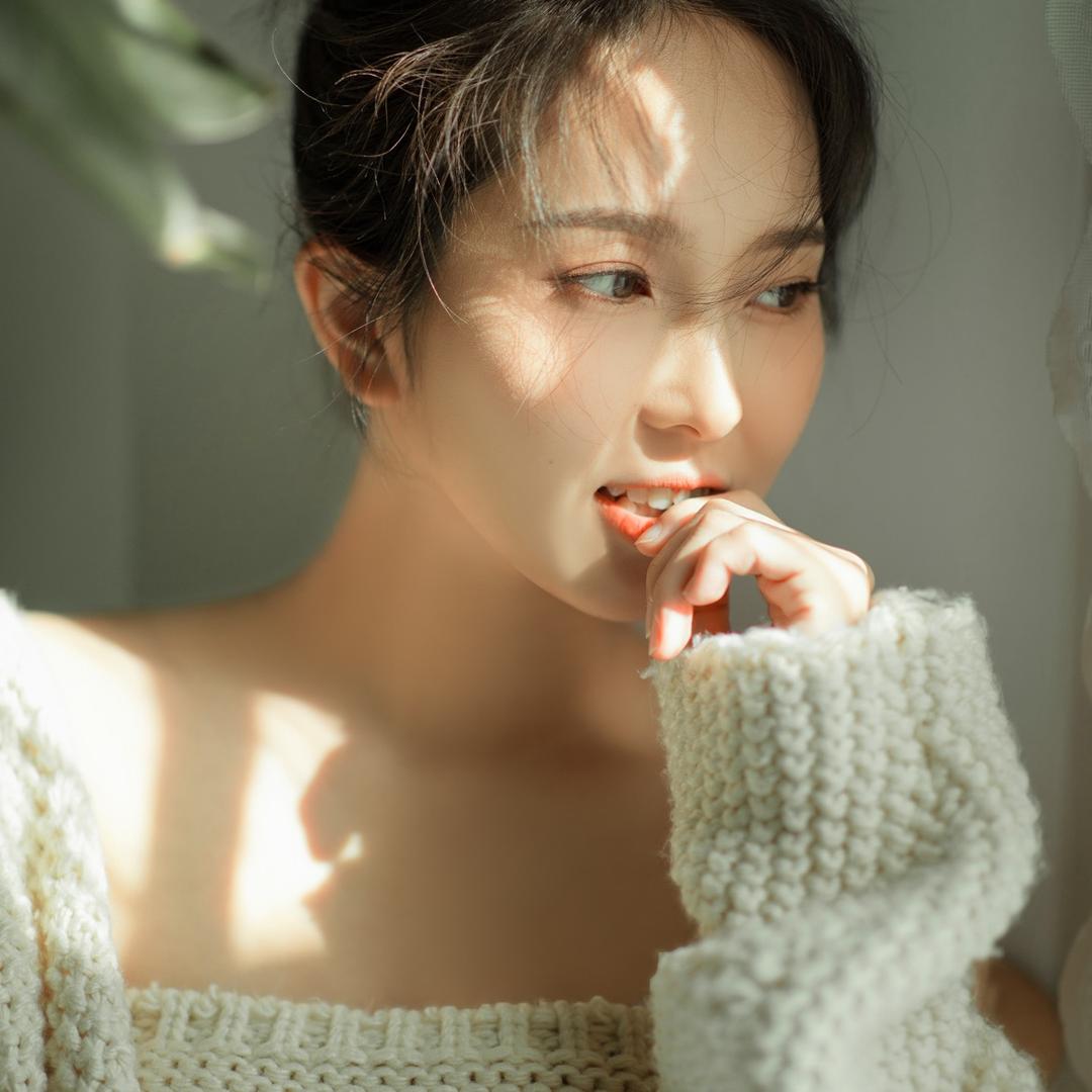 小梨老师（留学中）