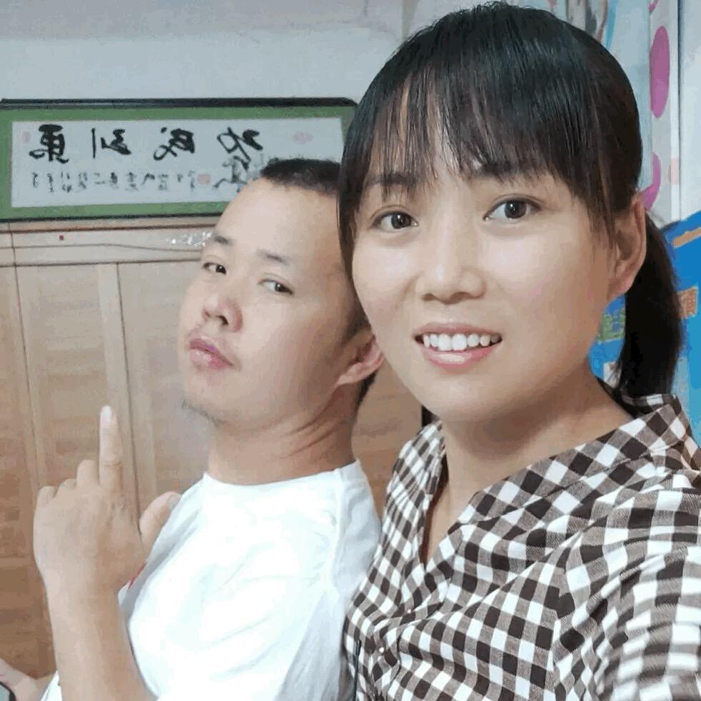 闯哥爱心地摊儿