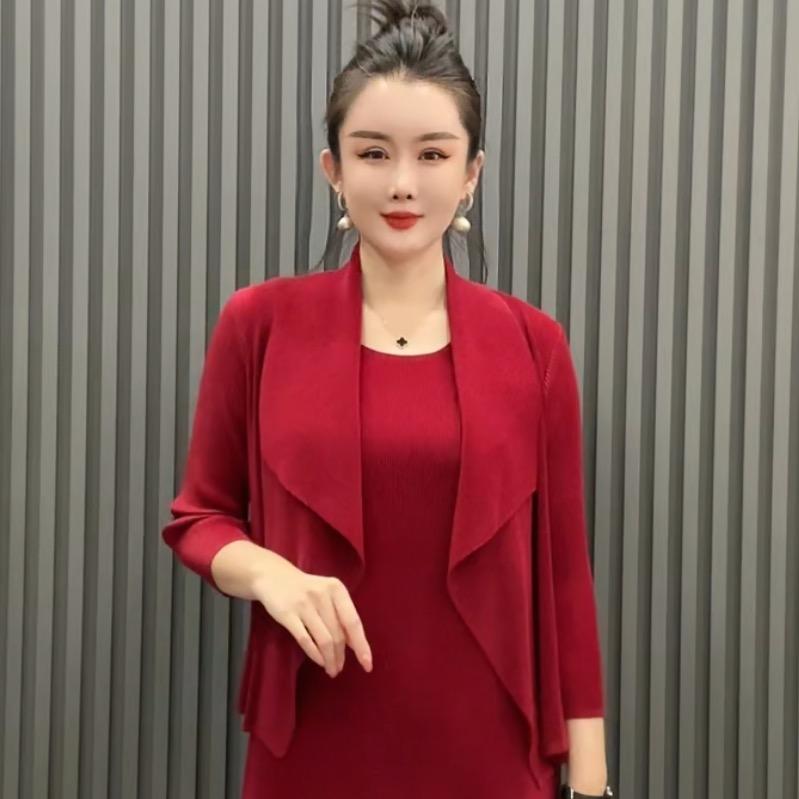 友爱程程服装商行(中午12点直播)