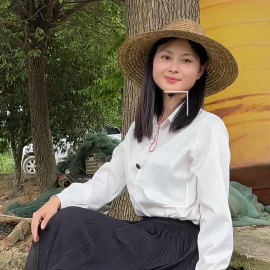 鱼🐟小丫