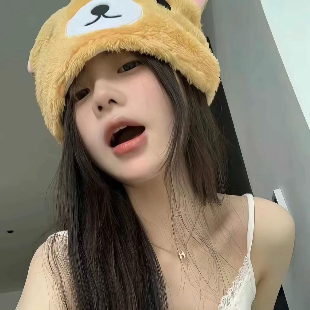 帅帅的小迷妹。