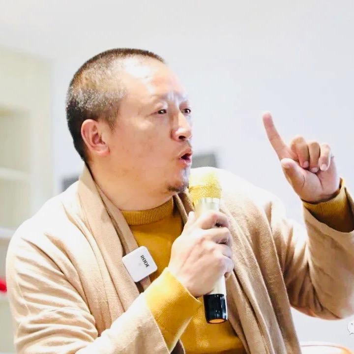 红莲花