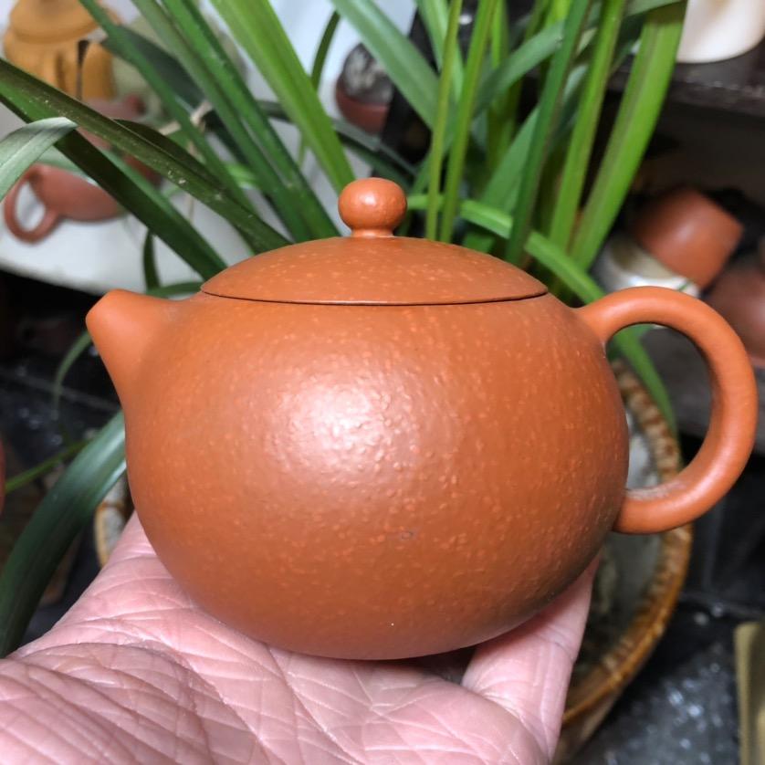 手工制作的紫砂壶