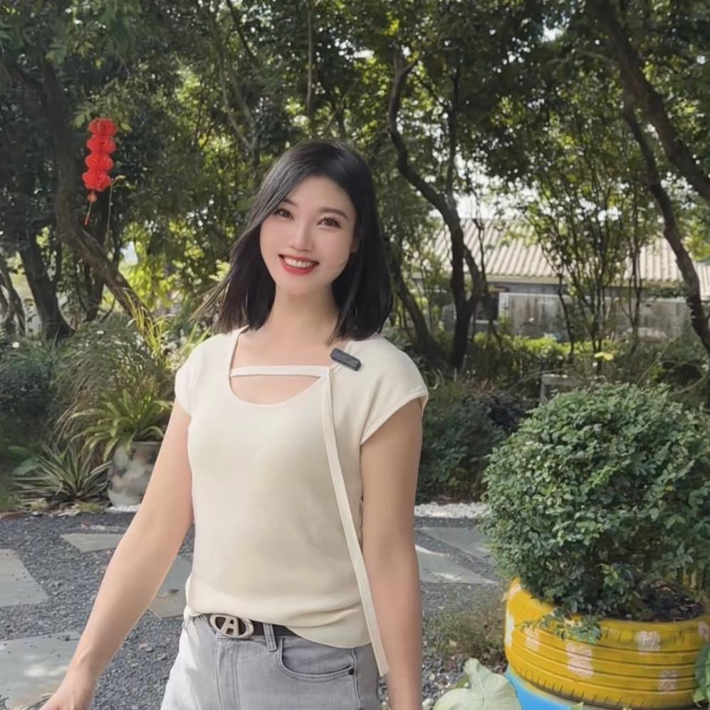 诗诗（湖北）