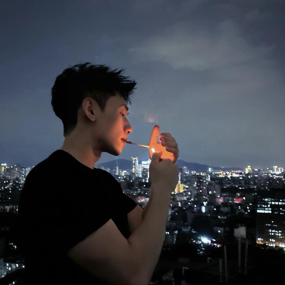 向北
