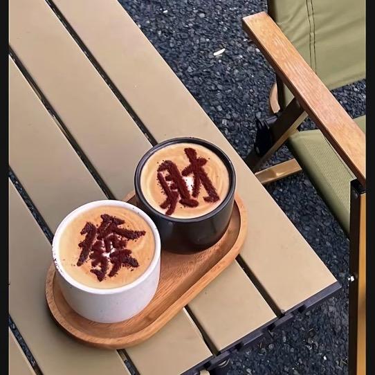 春哥（欢迎各位精神股东）