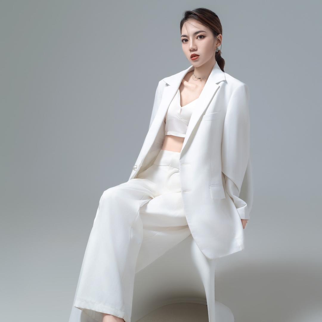请叫我游左左