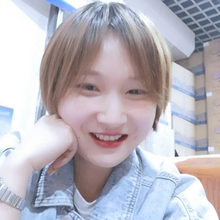 郑州贾玲百荣鑫来酒业袁爽