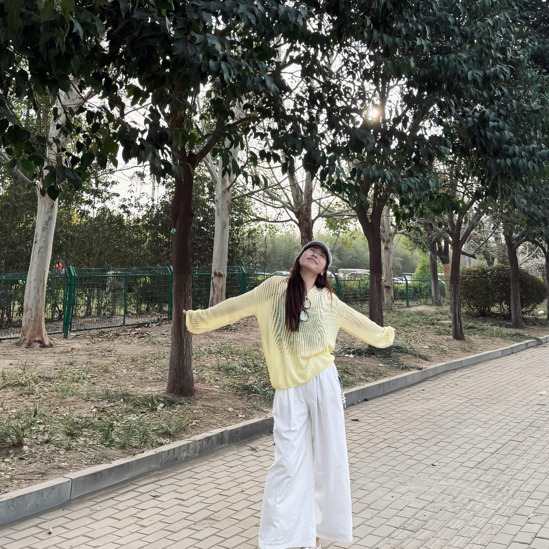 何营·何何的店