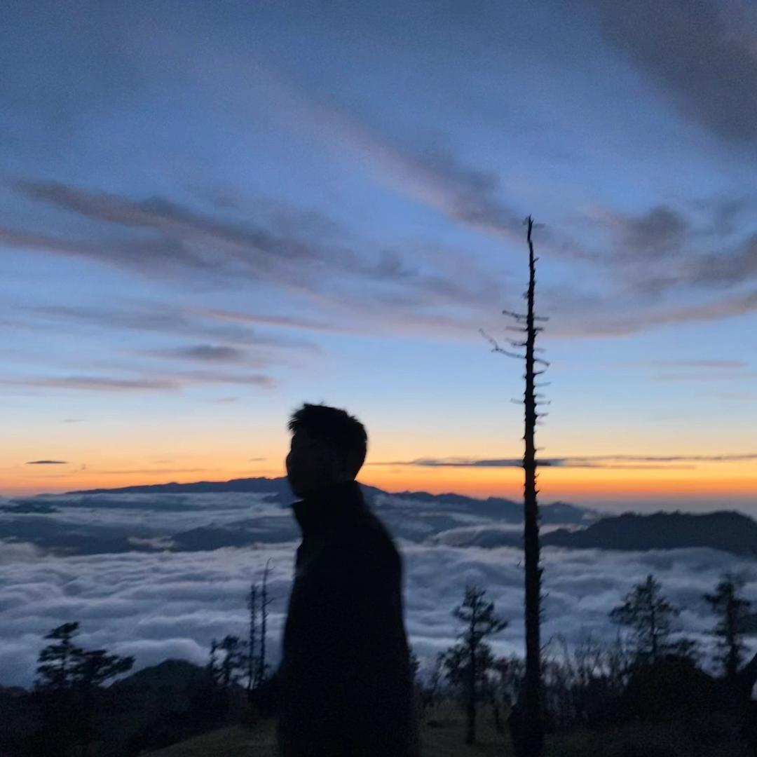霂林-