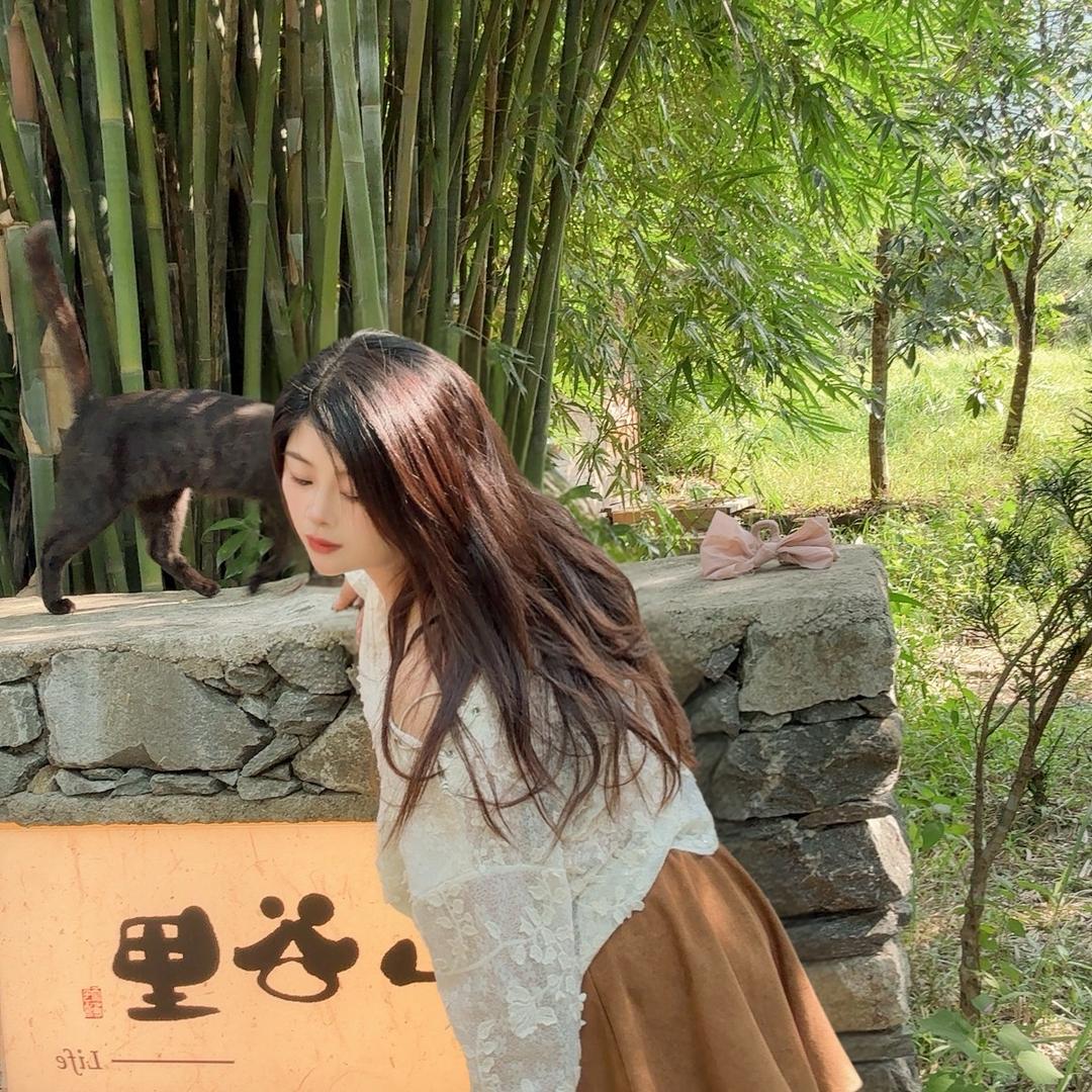 张哈哈！！！！