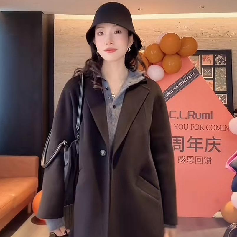 幸运燕儿（轻奢衣品）