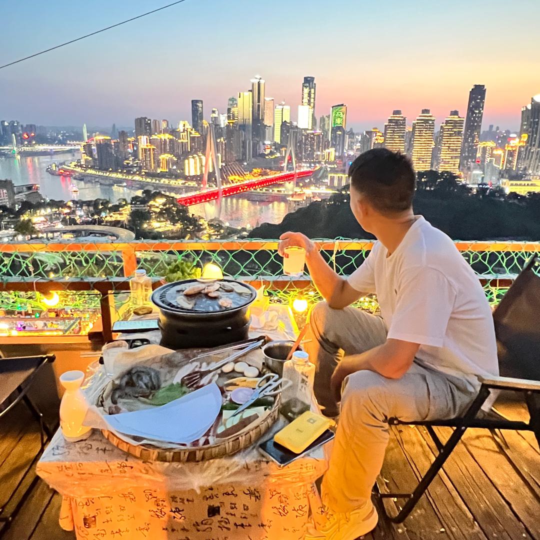 小李也很慌