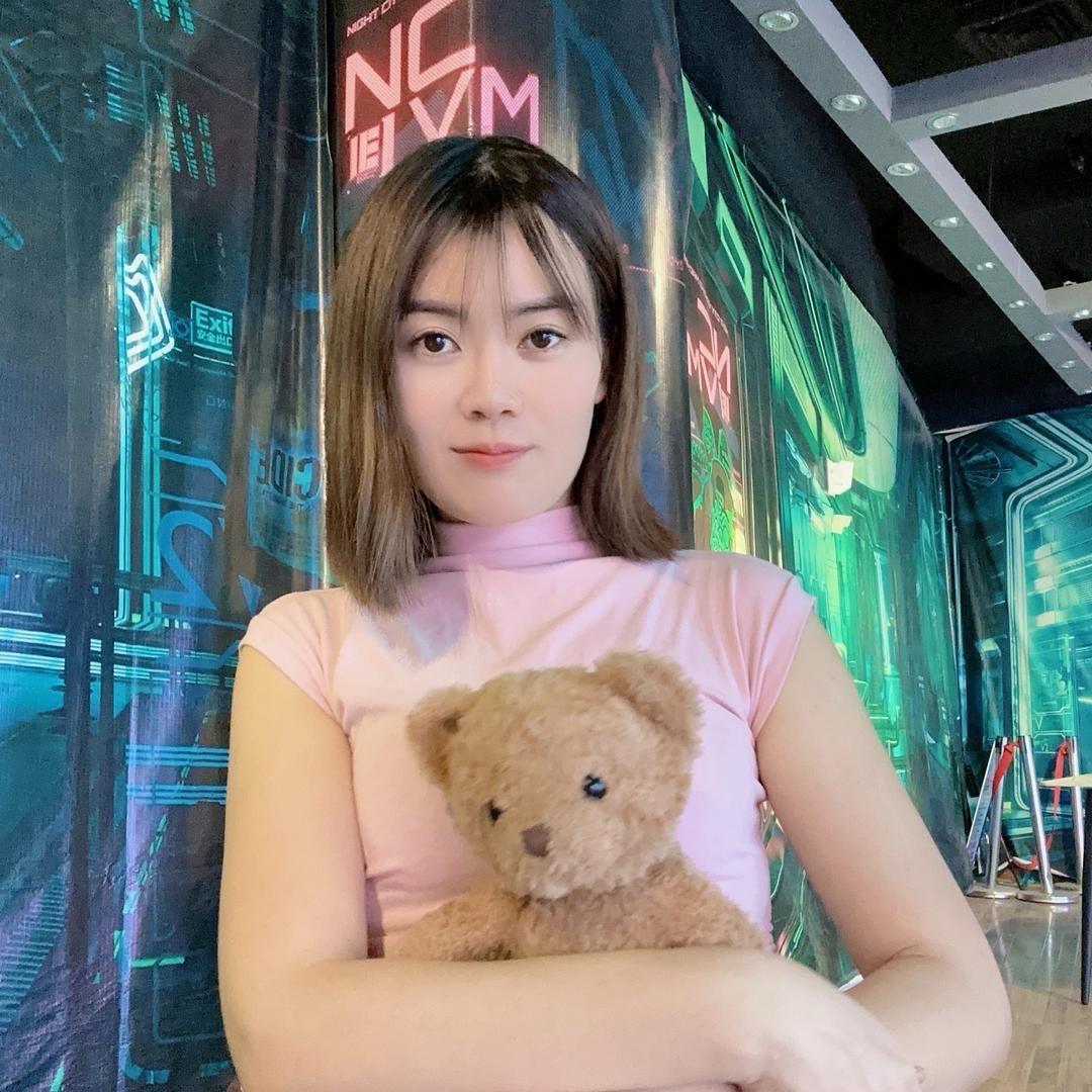 瑶瑶.⁎͜:⁛