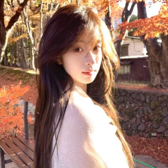 耀摸呆呆龙（见过耀文版）