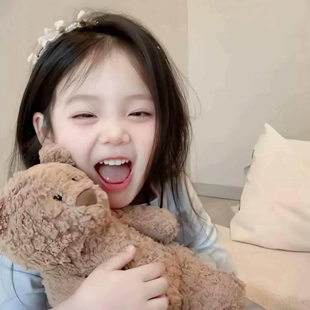 i财小糕手_ᥫᩣ