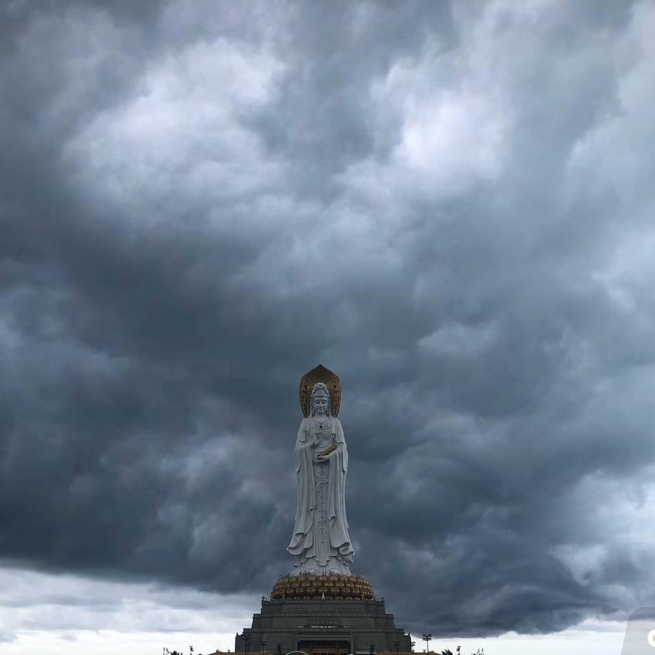 熟人介绍