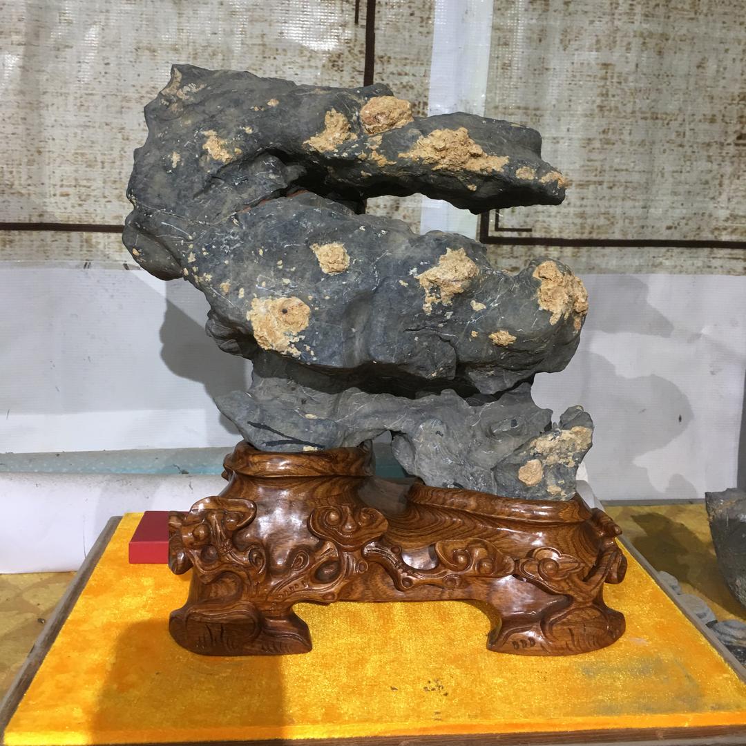 灵璧鼎峰石业
