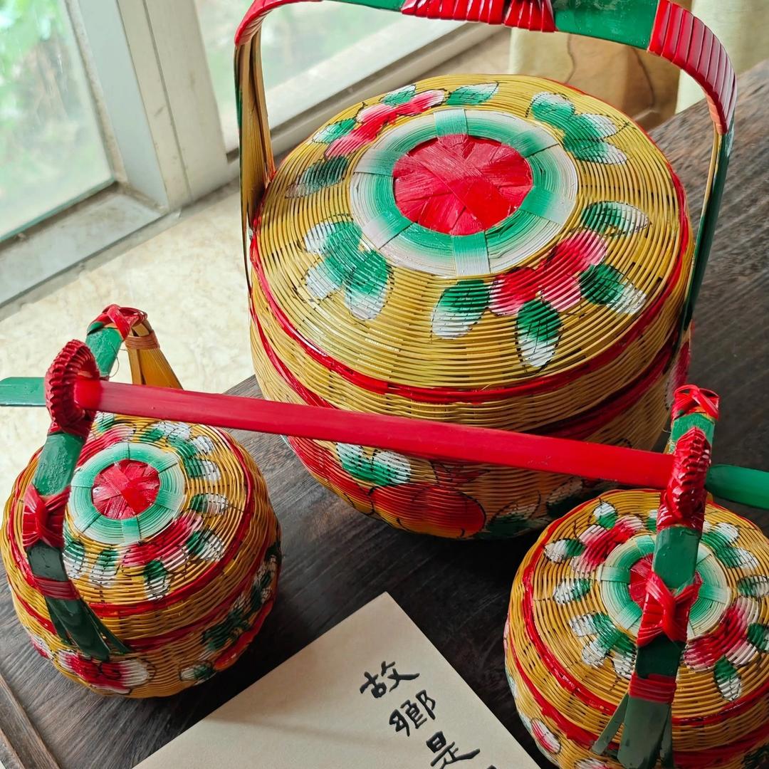 潮州非遗传承花篮弟