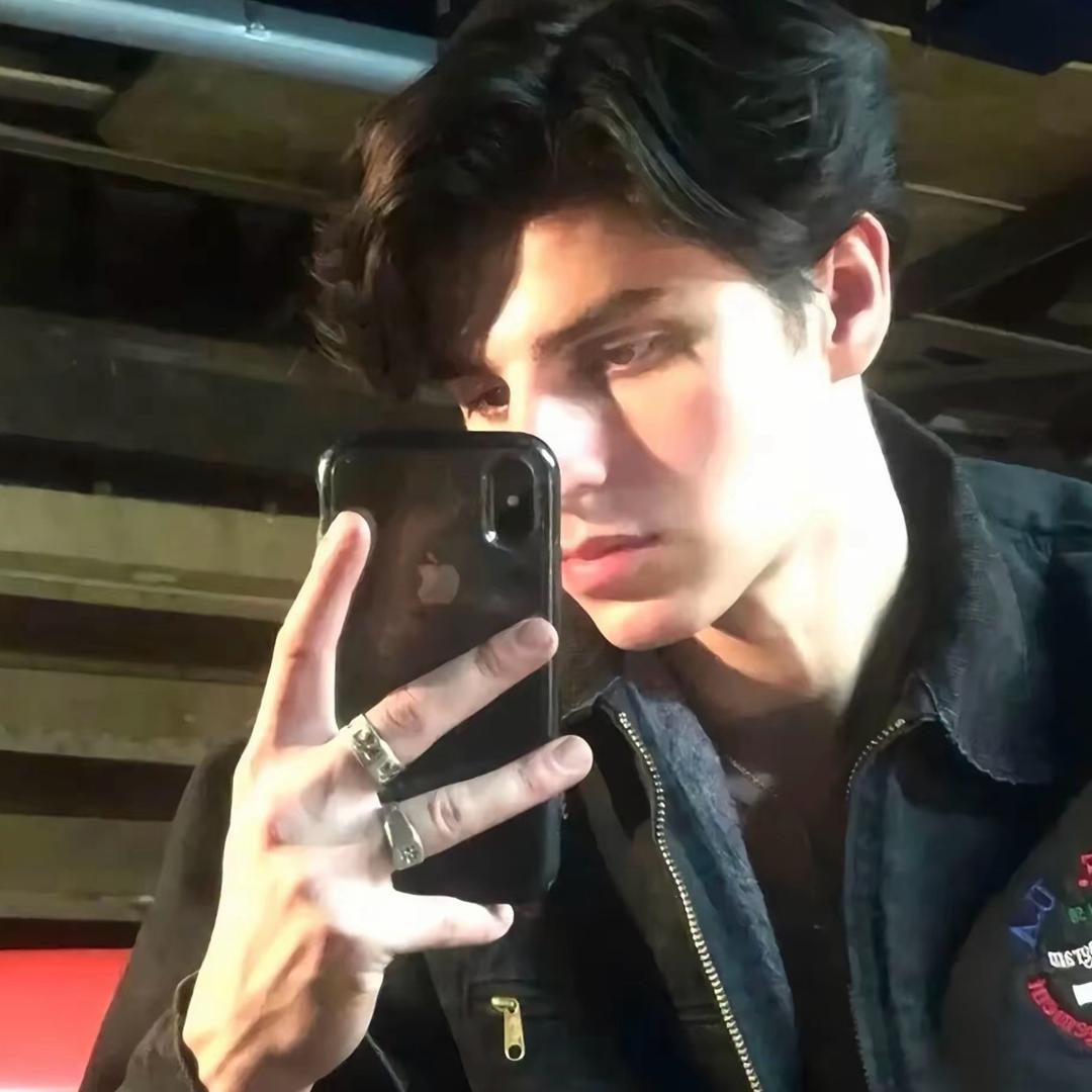 C.Z
