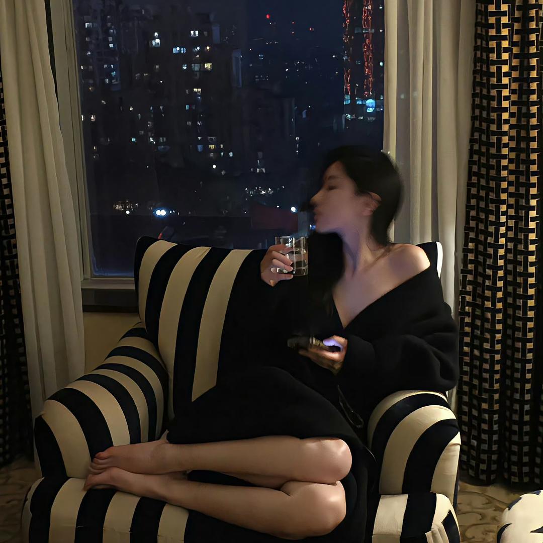 初见.