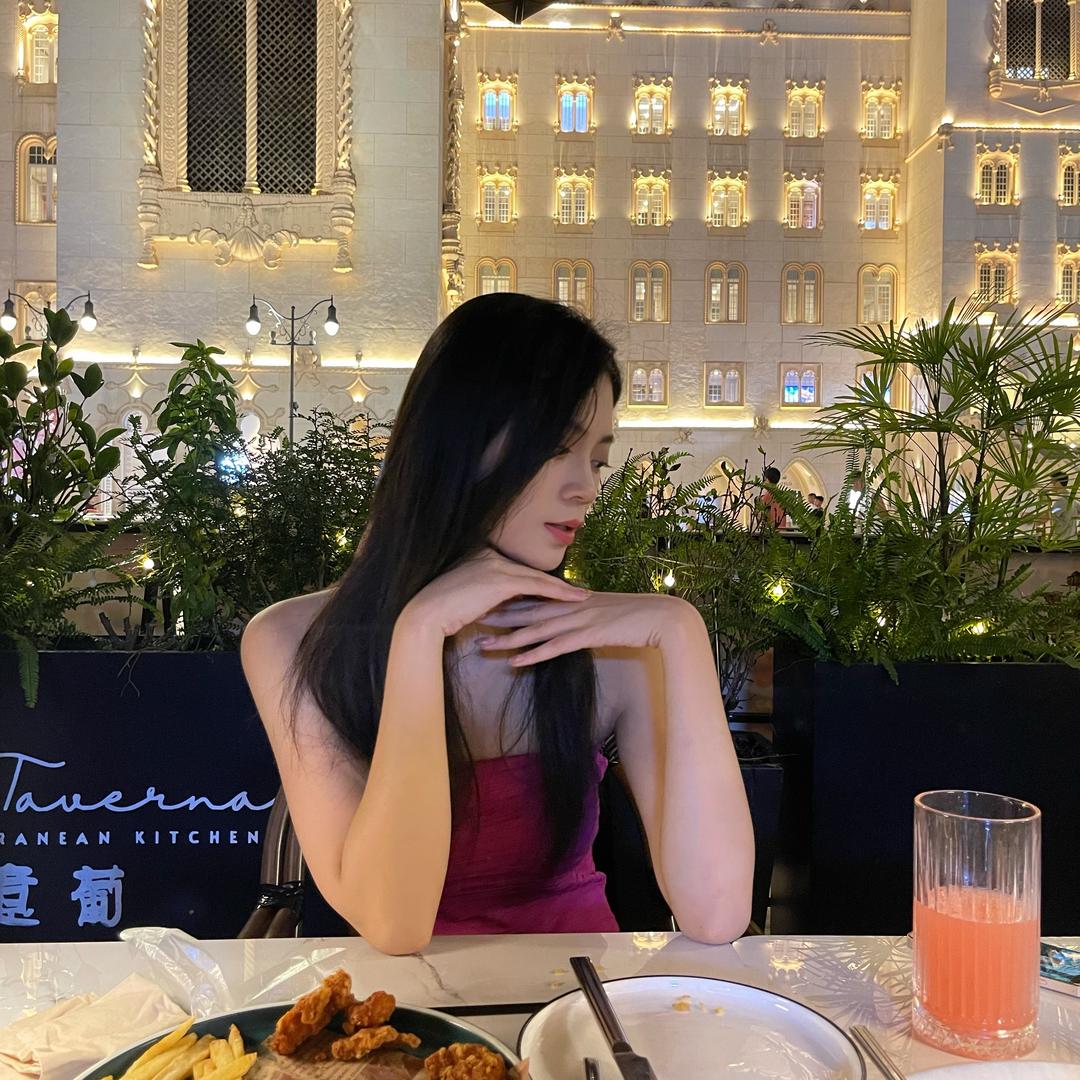 小  曼  呀~