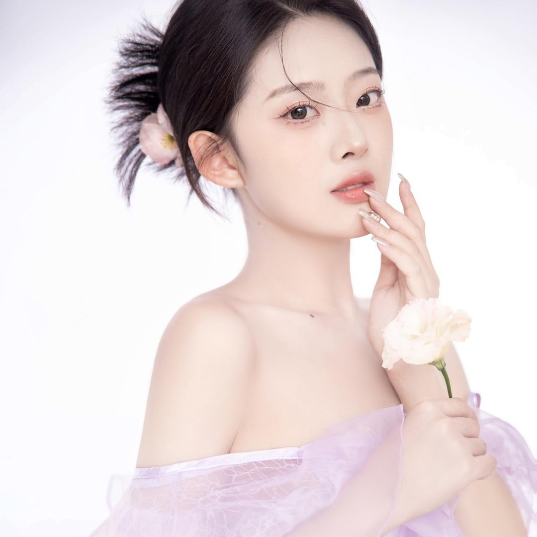 静哥哥在这里