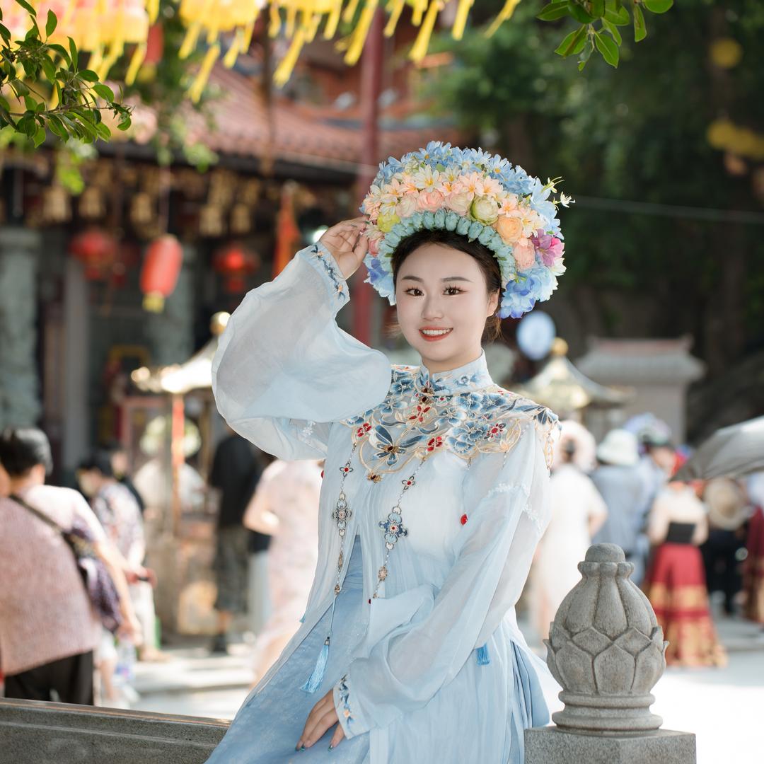 晓应服饰