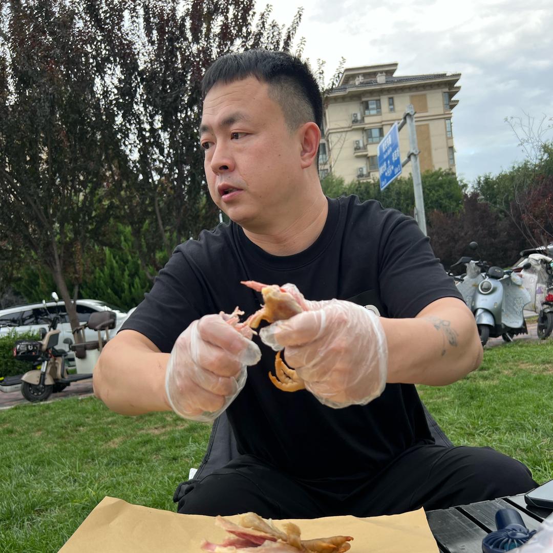 王小厦