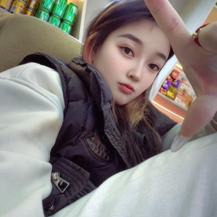 ☾⋆悦