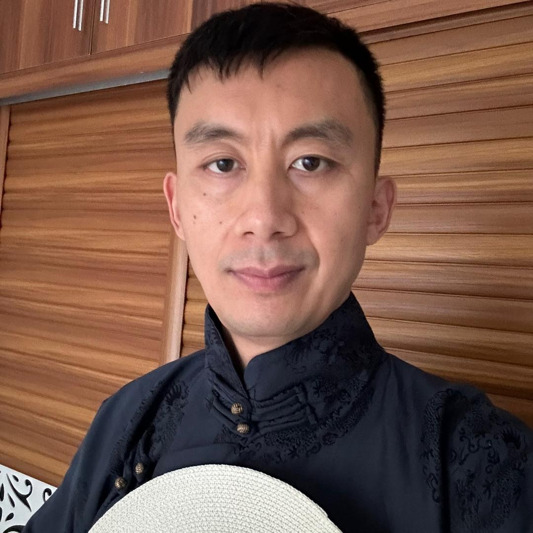 黄春立