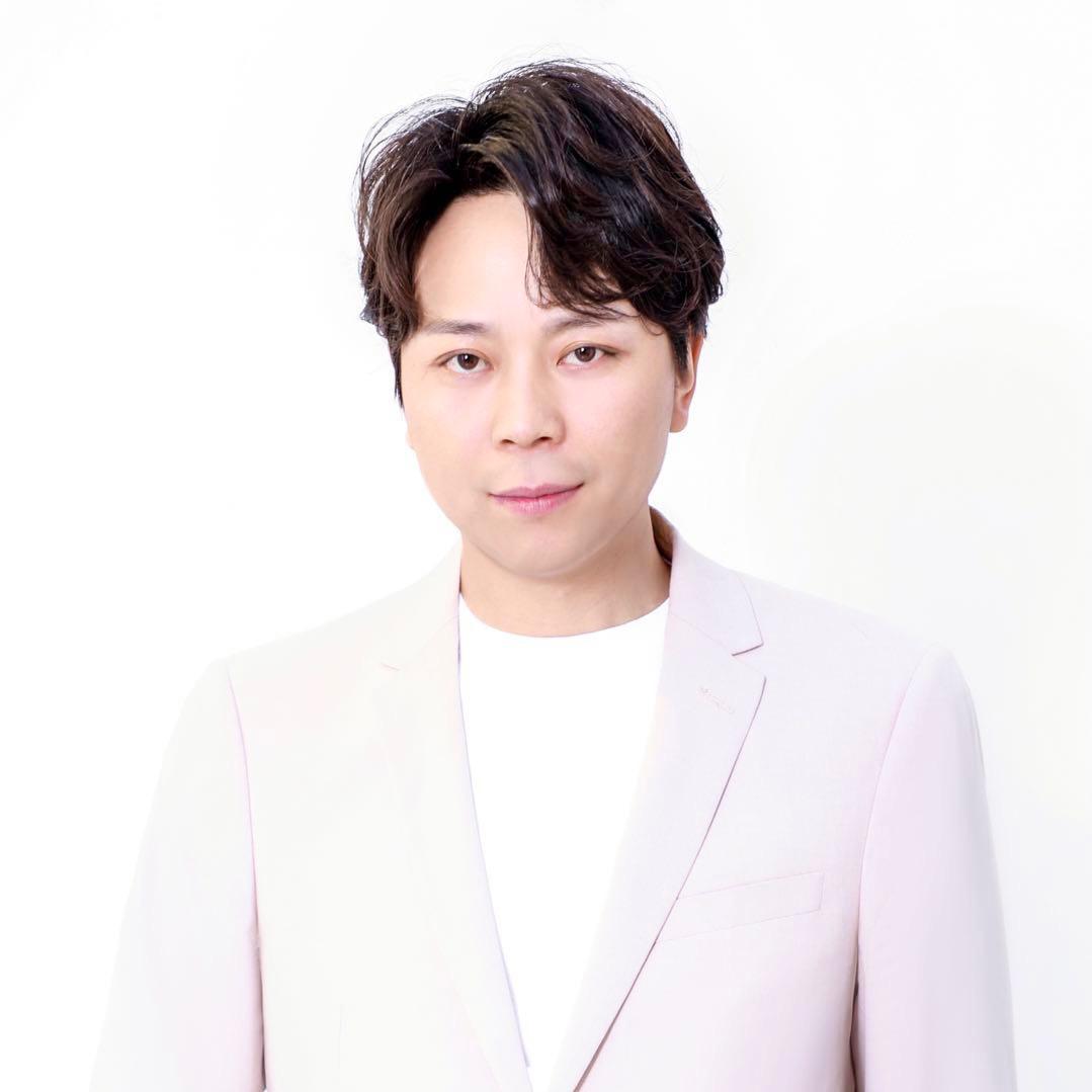 肖兴专注染发教育（有手就行染发系统）