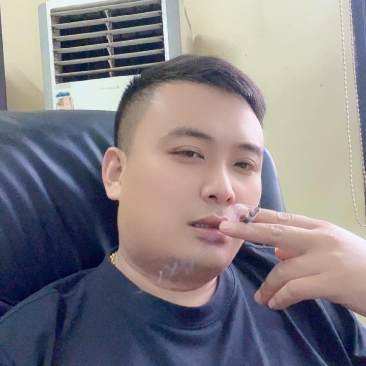 过⊂((・⊥・))⊃客