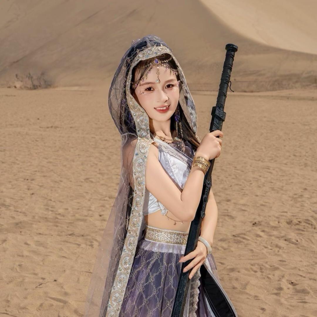 金孔雀成人静静老师