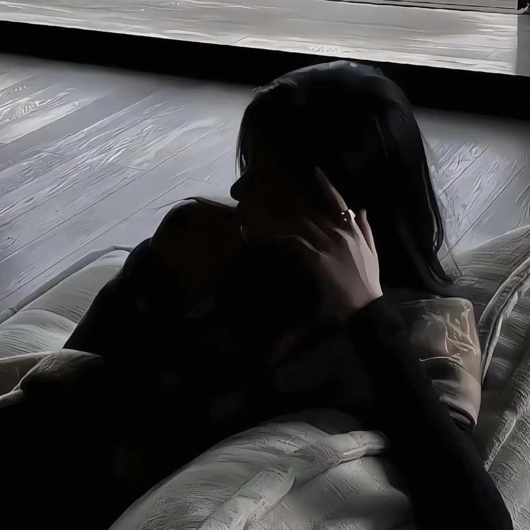 贴贴小宝