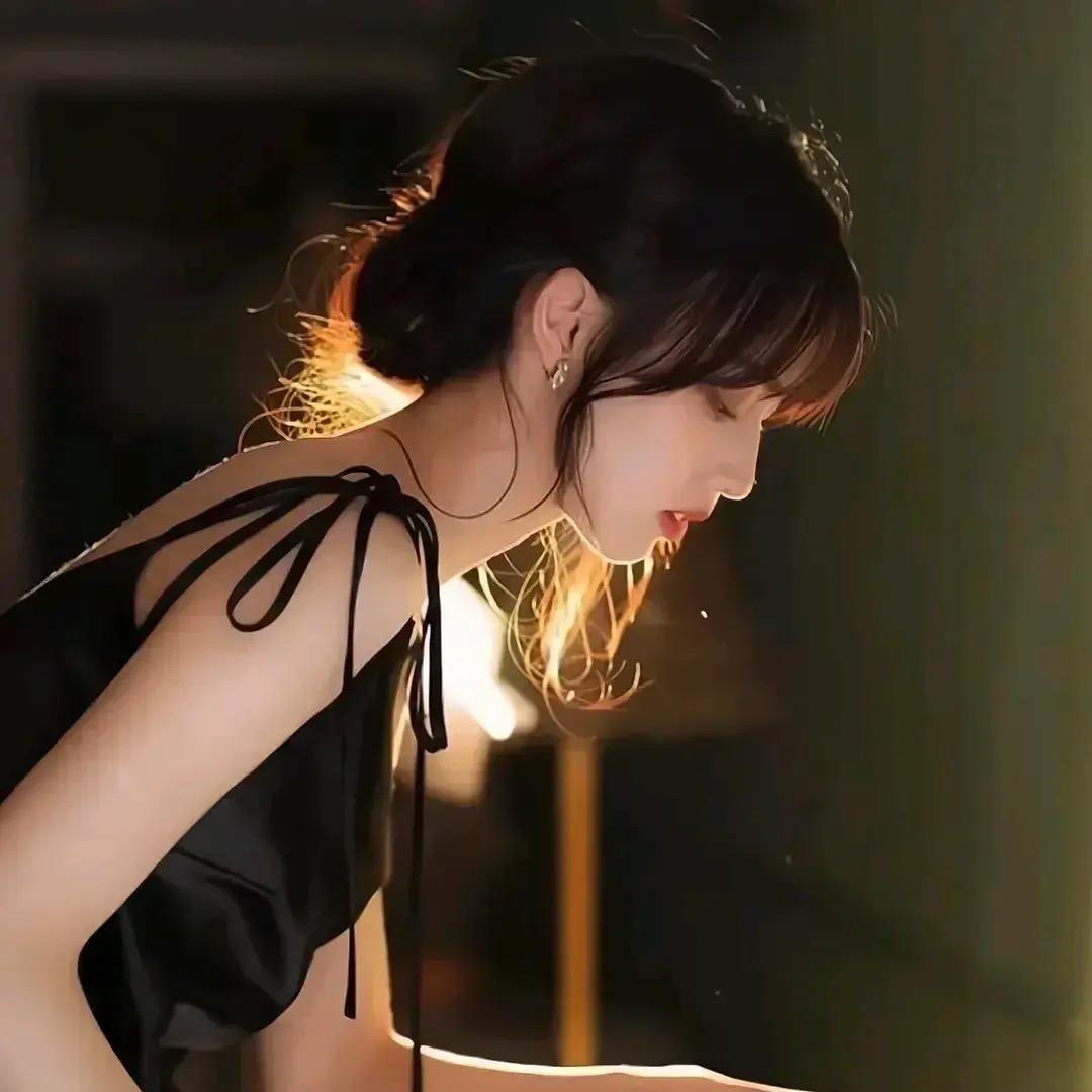 毕节市老鹰复读教育咨询部