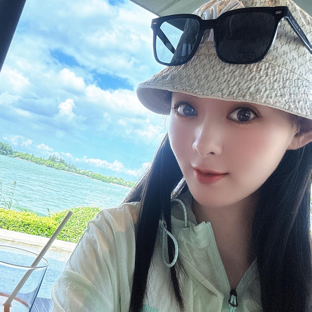 上海夏夏的蜡笔🖍️