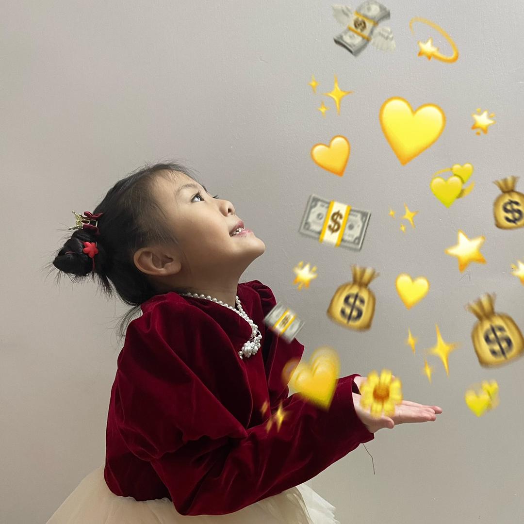 彤彤