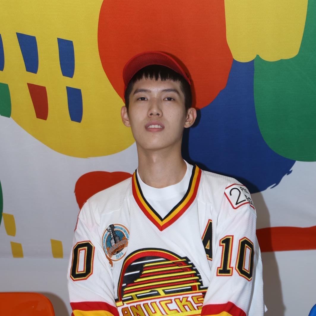赵泽华想打球🏸