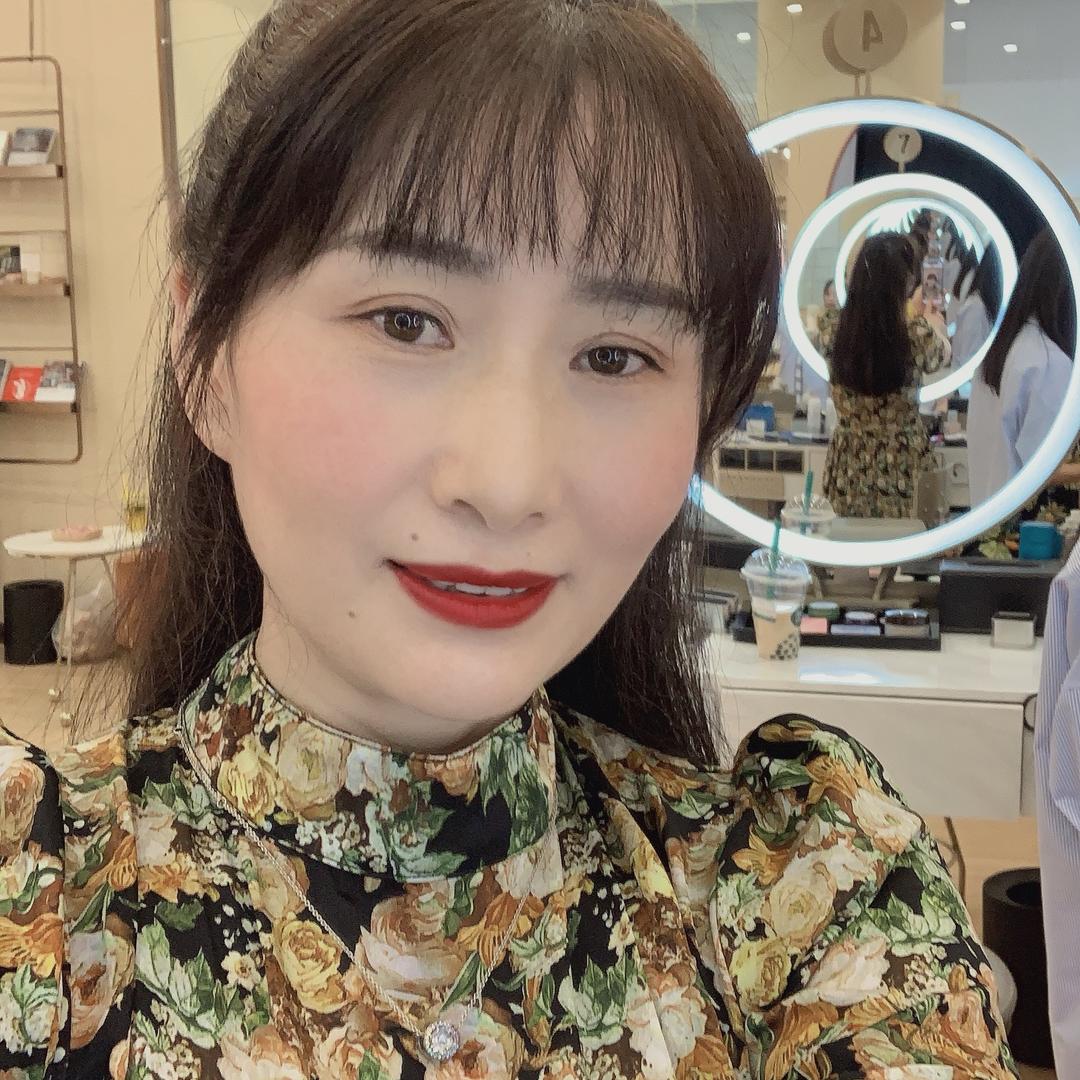 吴霞姐