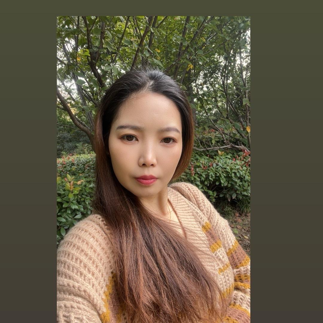 晴晴🎤（晚上8:45开播啦）