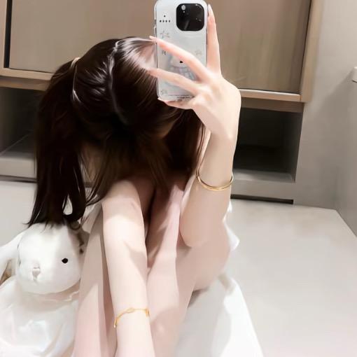 鱼饼ʕ •ᴥ•ʔ