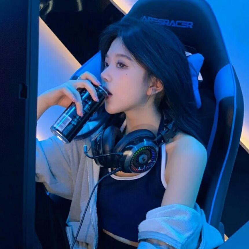 爱小妞
