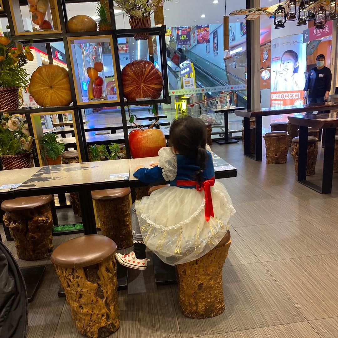 花开吃喝玩乐
